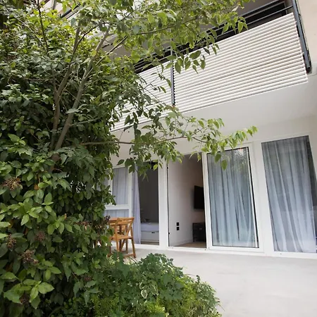 Lumi'S Perfect Place Near Beach With Garden & Free Public Parking Split Exterior photo